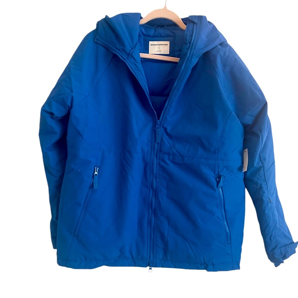 ••NWT Amazon Essentials Royal Blue Women’s SZ Medium Puffer Coat Zippered